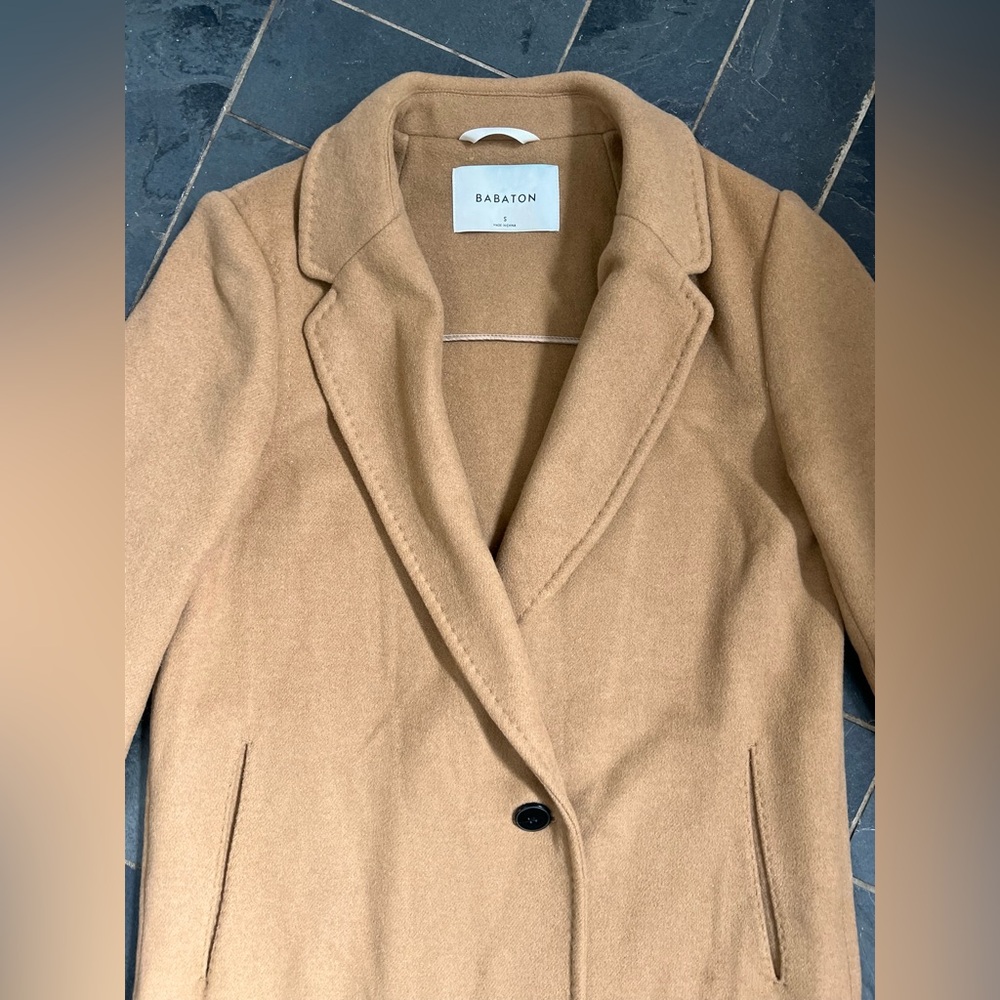 Aritzia Babaton tan camel wool coat size small - Picture 7 of 15
